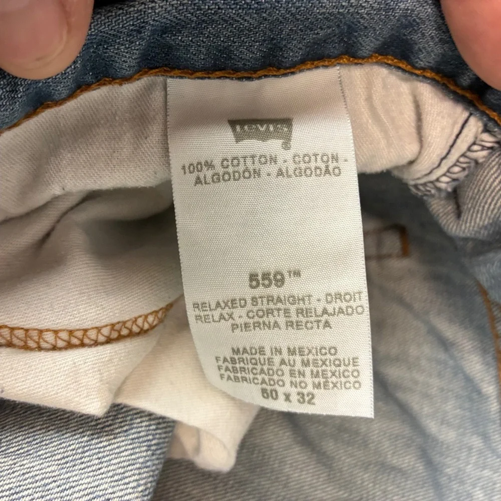 Levis 559 Relaxed Straight Jeans Mens Size 50x32 Blue Denim Medium Wash Cotton